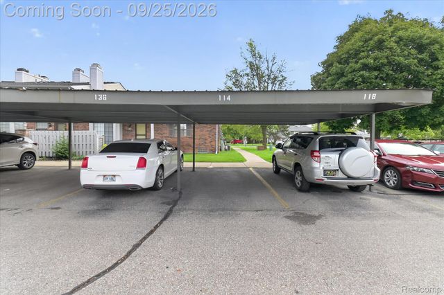 43598 W Arbor Way Drive 114, Canton Charter Township, MI 48188