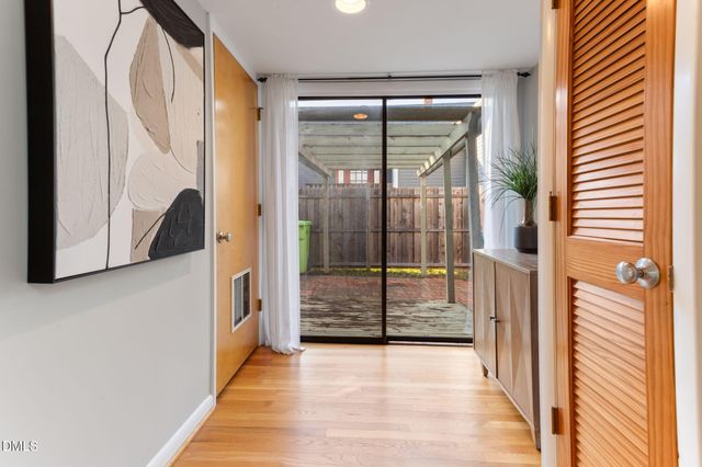 709 W North Street, Raleigh, NC 27603