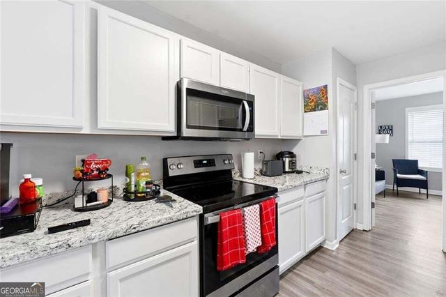 7712 Autry Circle 210, Douglasville, GA 30134