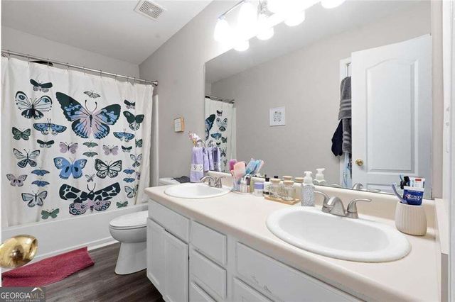 7712 Autry Circle 210, Douglasville, GA 30134