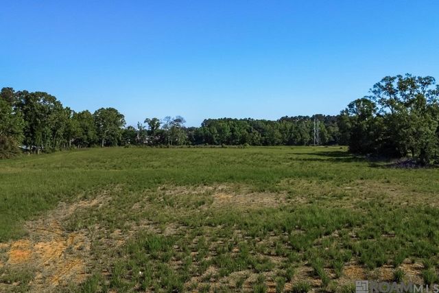 7935 Florida Blvd, Denham Springs, LA 70726
