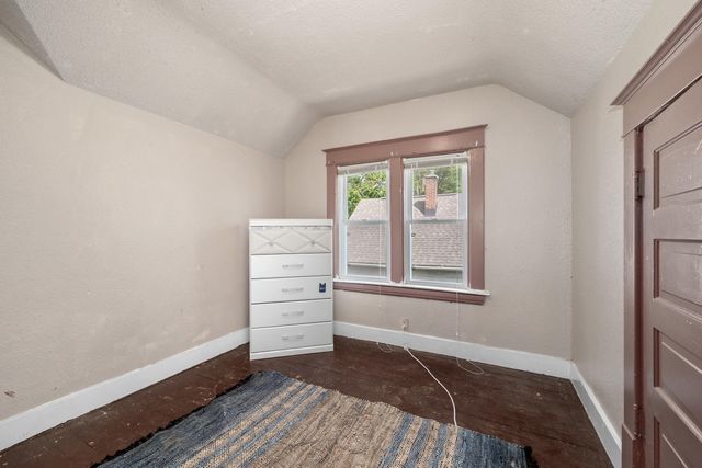 1005 Adams Street SE, Grand Rapids, MI 49507