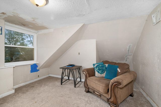 1005 Adams Street SE, Grand Rapids, MI 49507