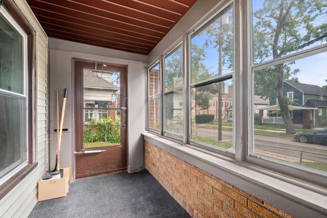1005 Adams Street SE, Grand Rapids, MI 49507