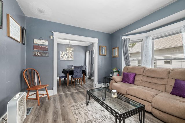 1005 Adams Street SE, Grand Rapids, MI 49507