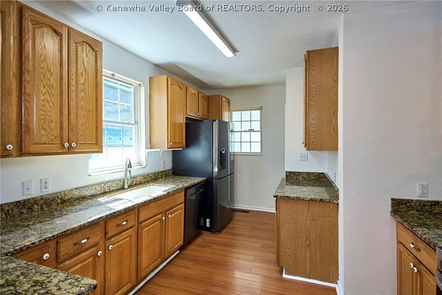 6565 Roosevelt Avenue, Charleston, WV 25304
