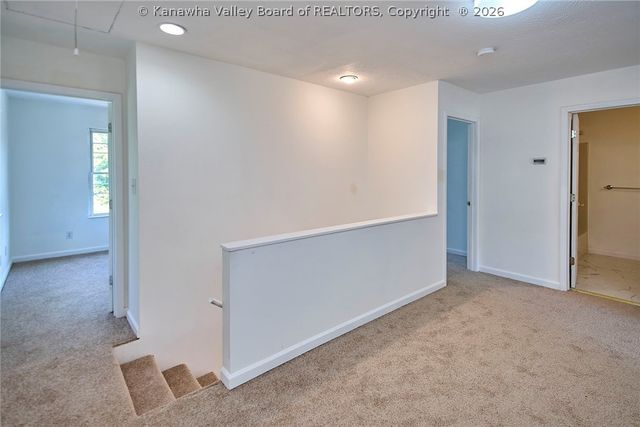 6565 Roosevelt Avenue, Charleston, WV 25304