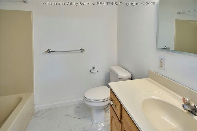 6565 Roosevelt Avenue, Charleston, WV 25304
