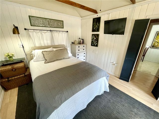 30 Kingshighway, Eureka Springs, AR 72632