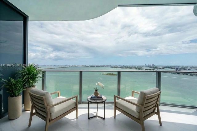 700 NE 24th St 3504, Miami, FL 33137