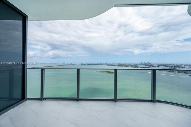 700 NE 24th St 3504, Miami, FL 33137