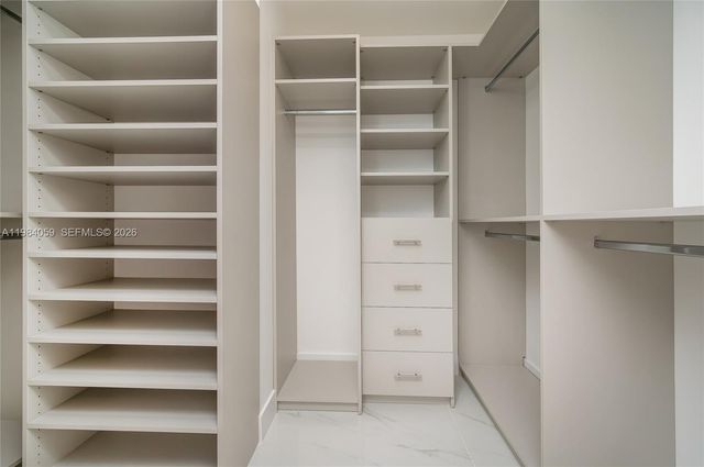 700 NE 24th St 3504, Miami, FL 33137