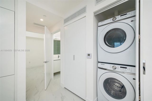 700 NE 24th St 3504, Miami, FL 33137