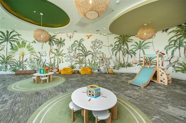 700 NE 24th St 3504, Miami, FL 33137