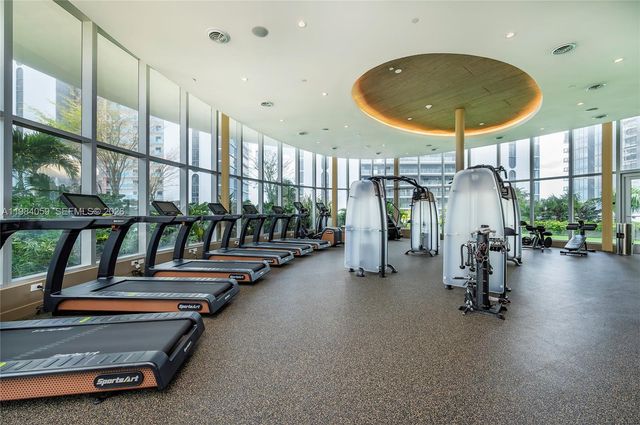 700 NE 24th St 3504, Miami, FL 33137