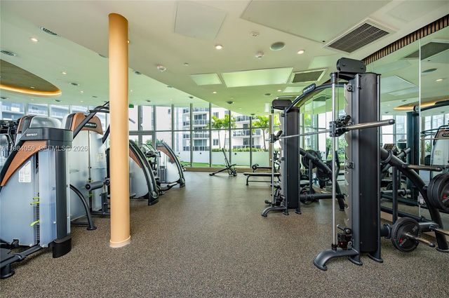 700 NE 24th St 3504, Miami, FL 33137