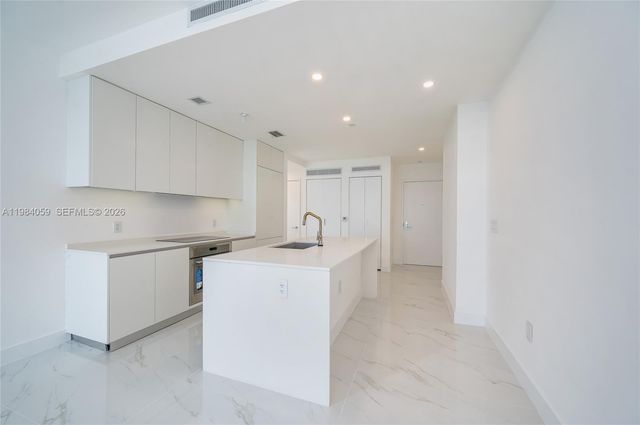 700 NE 24th St 3504, Miami, FL 33137