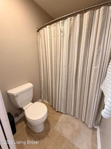 322 Gentry Ln, Mt Washington, KY 40047