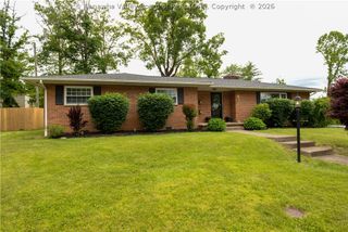 941 S Walnut Street, St Albans, WV 25177