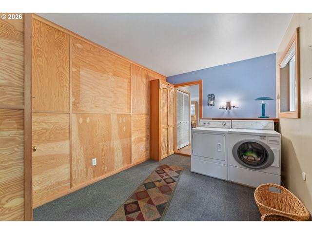 15870 PELICAN BAY Dr, Brookings, OR 97415