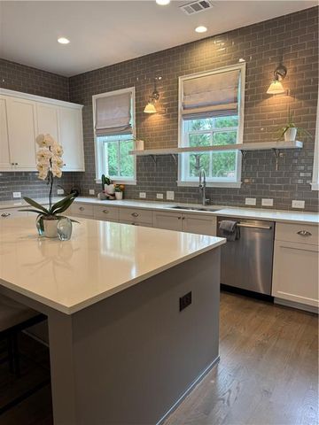 3471 Landen Pine Court NE, Atlanta, GA 30305