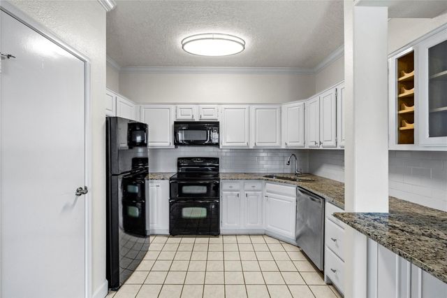 921 Marine Drive 340, Galveston, TX 77550