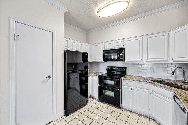 921 Marine Drive 340, Galveston, TX 77550