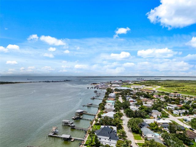 921 Marine Drive 340, Galveston, TX 77550