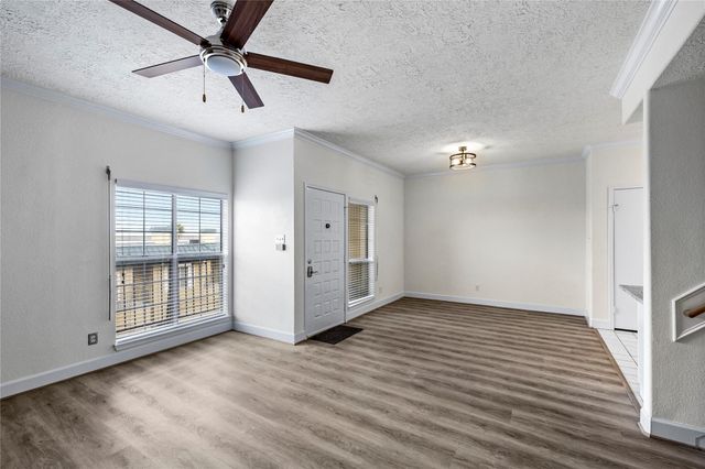 921 Marine Drive 340, Galveston, TX 77550