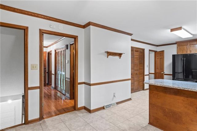 499 Reigate Drive, Kernersville, NC 27284
