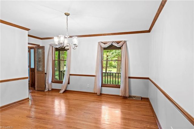 499 Reigate Drive, Kernersville, NC 27284