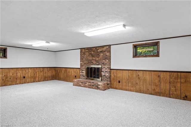 499 Reigate Drive, Kernersville, NC 27284