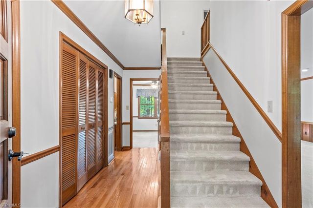 499 Reigate Drive, Kernersville, NC 27284