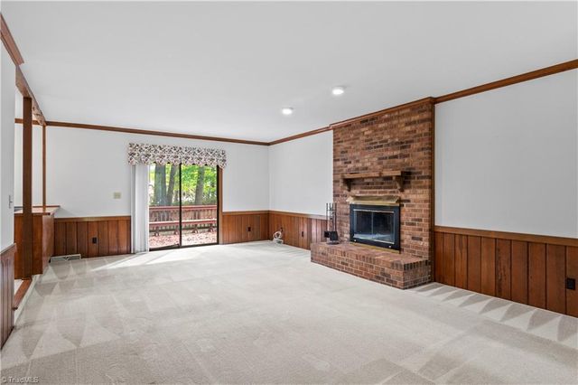 499 Reigate Drive, Kernersville, NC 27284