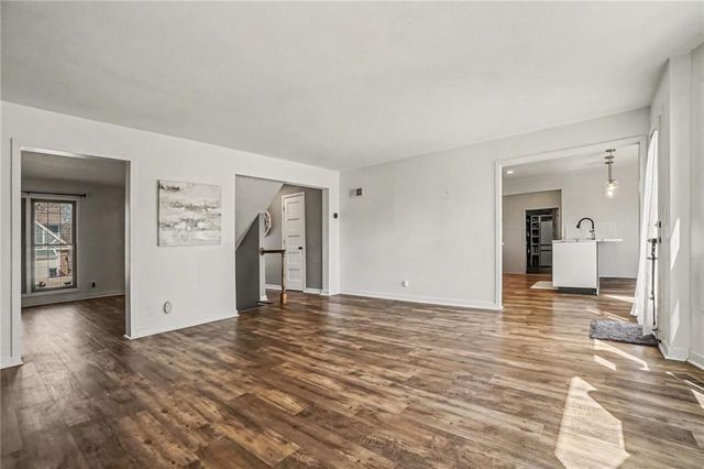 1611 NE 100th Court, Kansas City, MO 64155