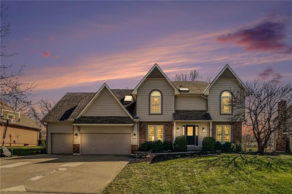 1611 NE 100th Court, Kansas City, MO 64155