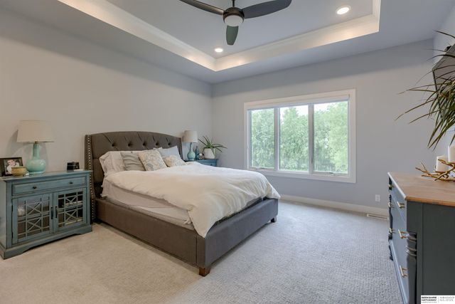 18244 Cheyenne Road, Omaha, NE 68136