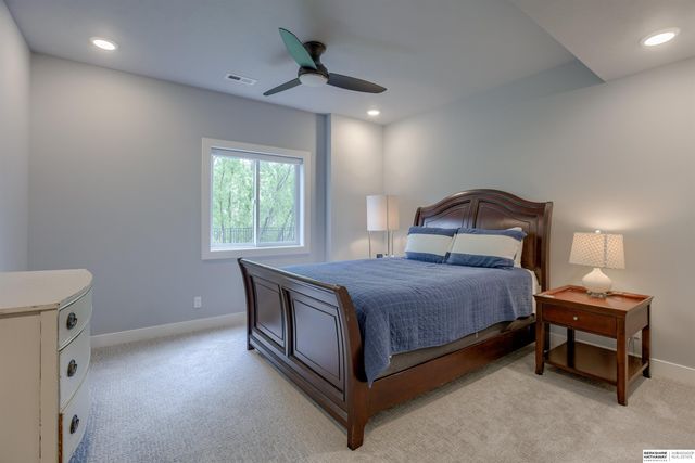 18244 Cheyenne Road, Omaha, NE 68136