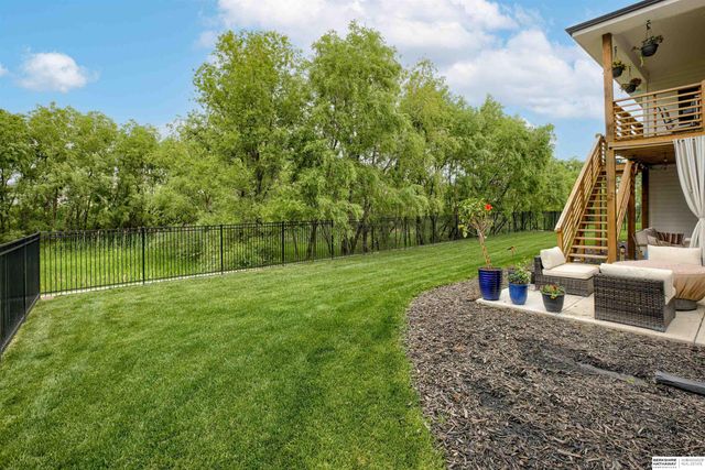 18244 Cheyenne Road, Omaha, NE 68136