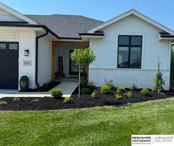 18244 Cheyenne Road, Omaha, NE 68136