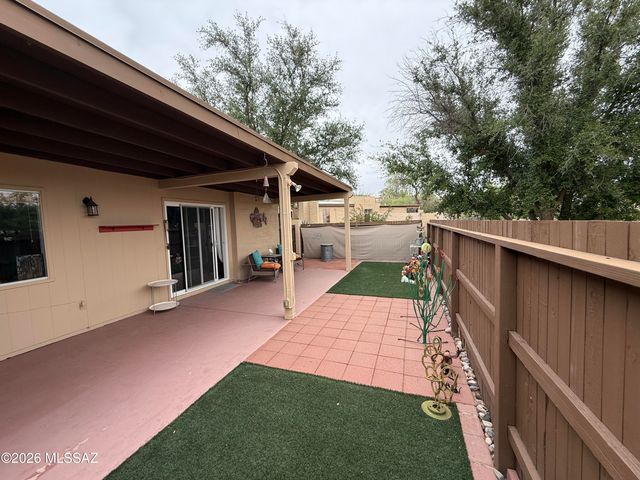 1981 N Camino Alicante, Tucson, AZ 85715
