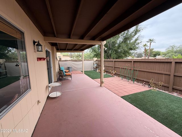 1981 N Camino Alicante, Tucson, AZ 85715