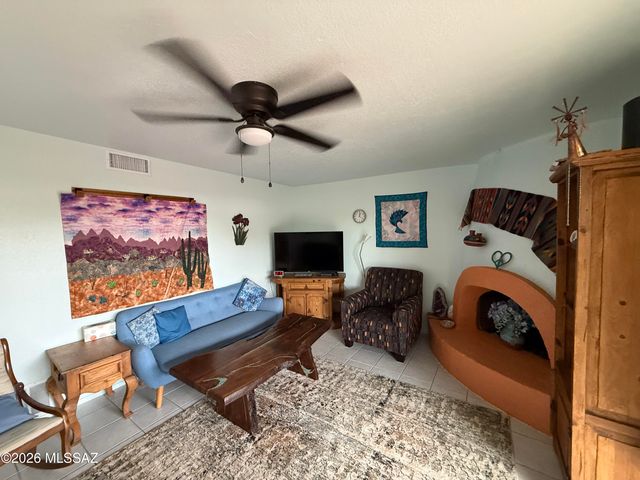 1981 N Camino Alicante, Tucson, AZ 85715