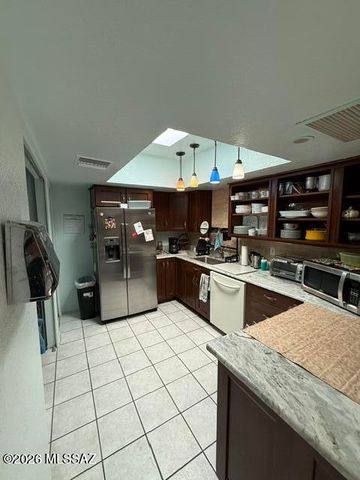 1981 N Camino Alicante, Tucson, AZ 85715