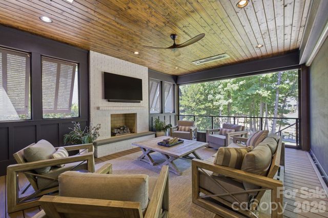 19624 Meta Road, Cornelius, NC 28031