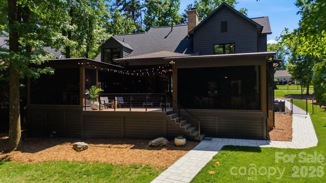 19624 Meta Road, Cornelius, NC 28031