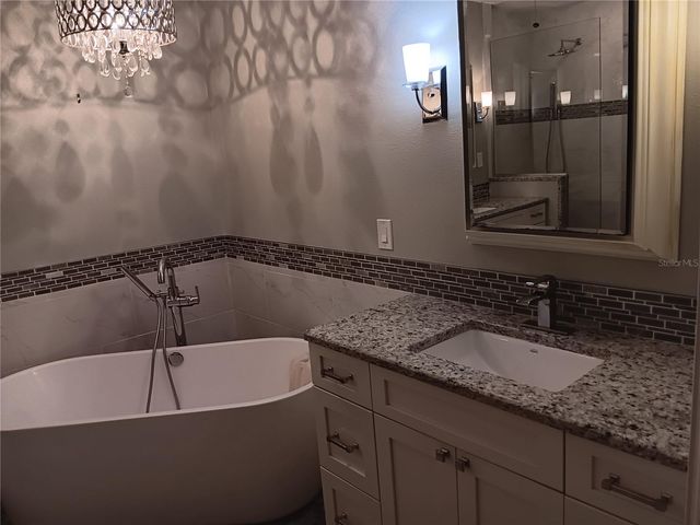 200 BRIGHTWATER DRIVE 1, Clearwater Beach, FL 33767