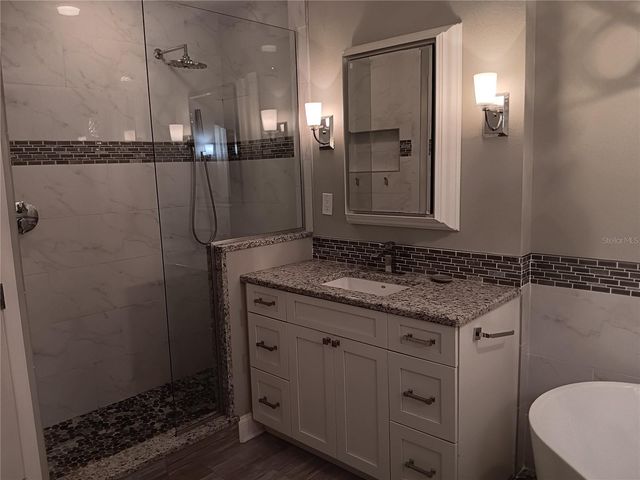 200 BRIGHTWATER DRIVE 1, Clearwater Beach, FL 33767