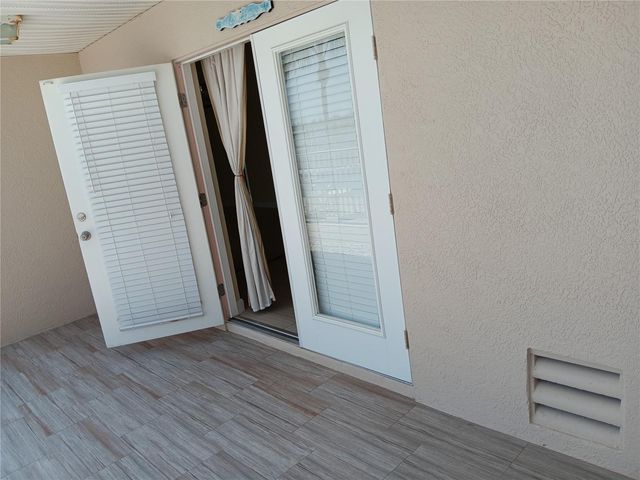 200 BRIGHTWATER DRIVE 1, Clearwater Beach, FL 33767