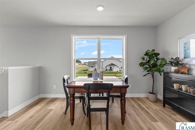 3113 Bassett Drive, Mankato, MN 56001